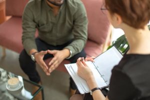 Какие услуги должен предоставлять профессиональный психолог?